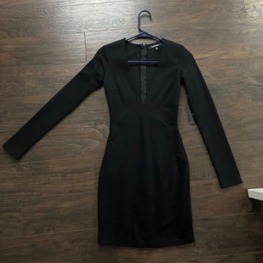 Lulu’s Black Low-Cut Dress XS